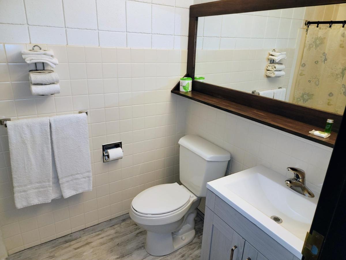 Skyview Motel - Prairie Du Sac Luaran gambar